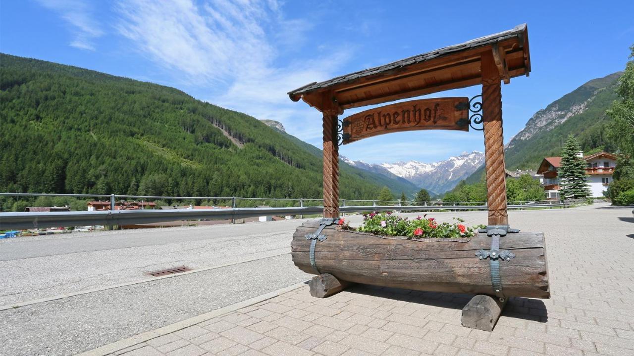 Pension Alpenhof B&B Colle Isarco Bagian luar foto